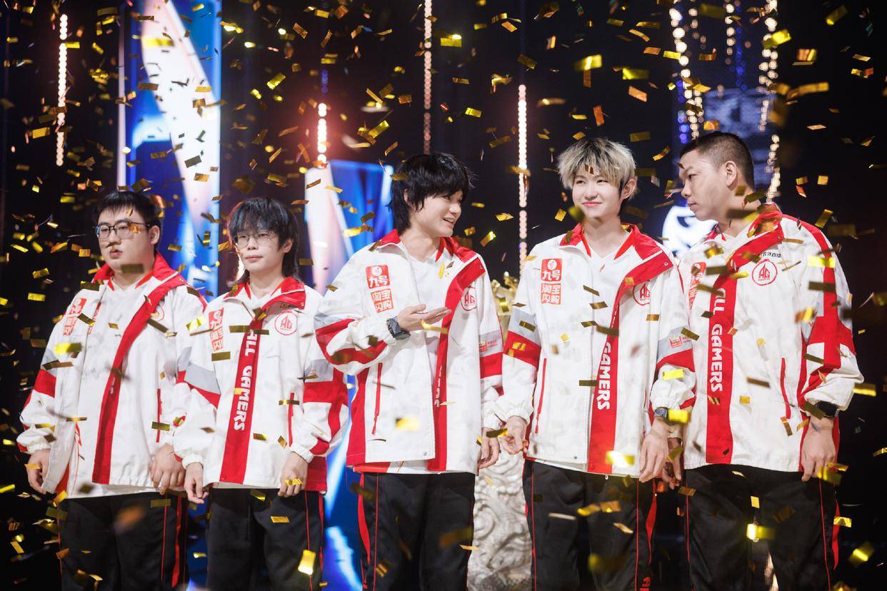 决赛数据前瞻：“狼队前期节奏出众，AG这项数据却领先所有战队”